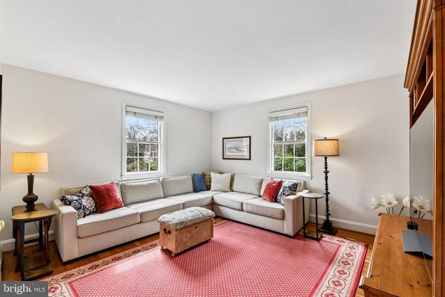 3 AINTREE RD, Towson, MD 21286