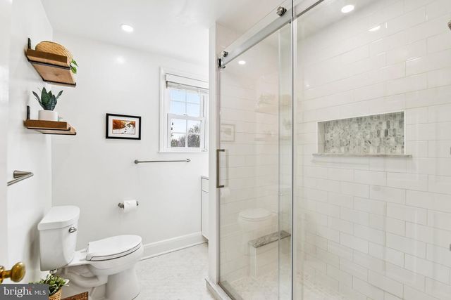 3 AINTREE RD, Towson, MD 21286