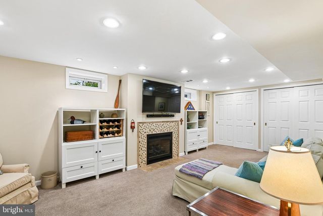 3 AINTREE RD, Towson, MD 21286