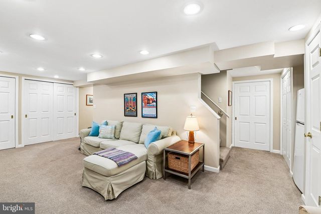 3 AINTREE RD, Towson, MD 21286