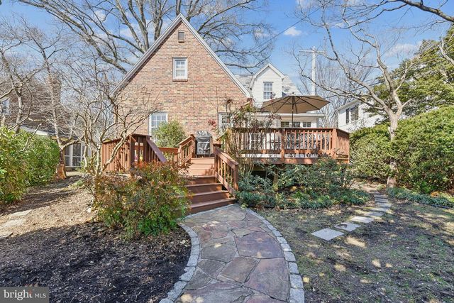 3 AINTREE RD, Towson, MD 21286