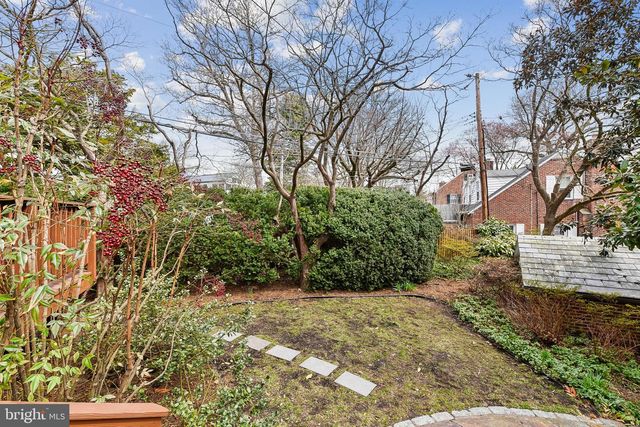 3 AINTREE RD, Towson, MD 21286