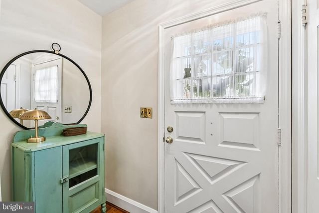 3 AINTREE RD, Towson, MD 21286