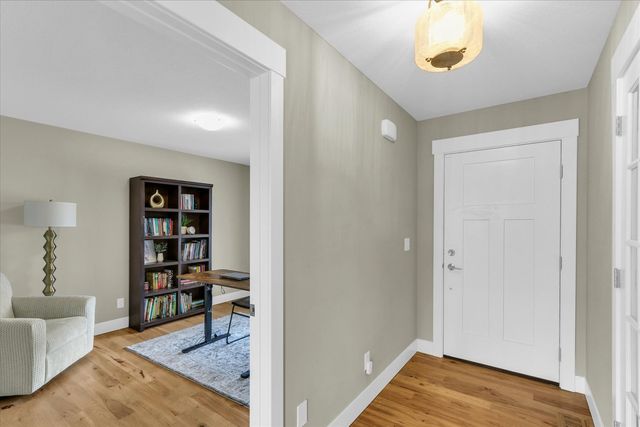 1403 Winterberry Road, Savoy, IL 61874