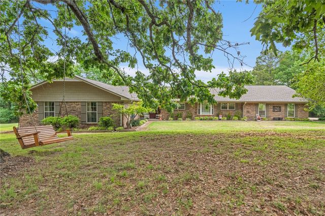 6308 N Mountain Grove Road, Alma, AR 72921
