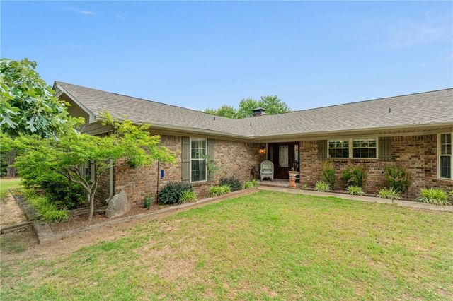 6308 N Mountain Grove Road, Alma, AR 72921