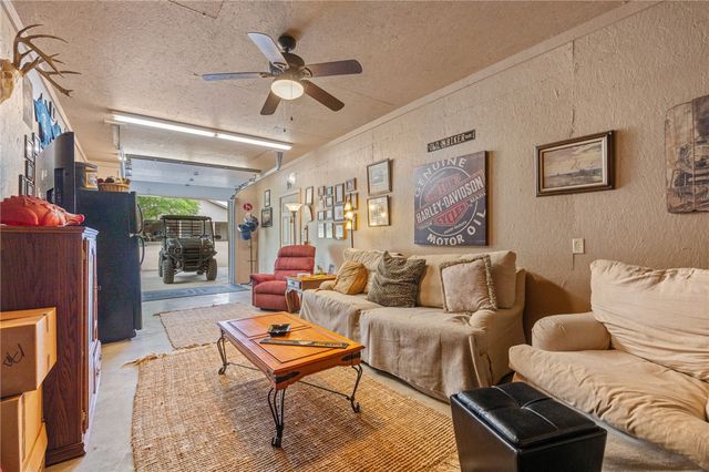 6308 N Mountain Grove Road, Alma, AR 72921