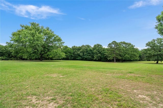 6308 N Mountain Grove Road, Alma, AR 72921
