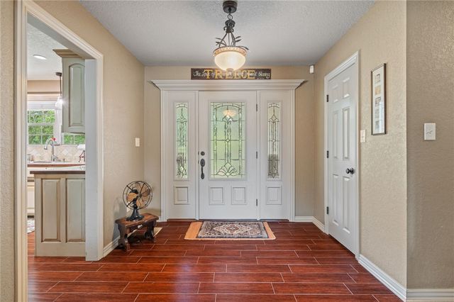 6308 N Mountain Grove Road, Alma, AR 72921