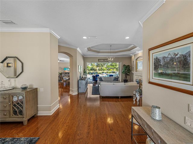 33627 AMERICANA AVENUE, Dade City, FL 33525