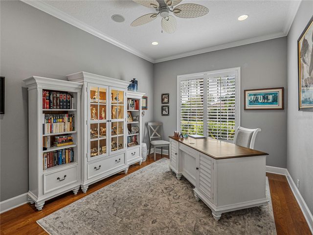 33627 AMERICANA AVENUE, Dade City, FL 33525