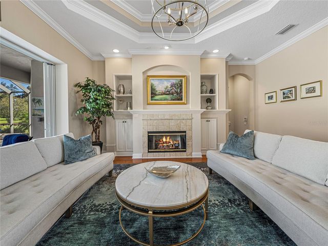 33627 AMERICANA AVENUE, Dade City, FL 33525