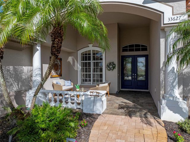 33627 AMERICANA AVENUE, Dade City, FL 33525