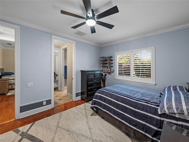 33627 AMERICANA AVENUE, Dade City, FL 33525