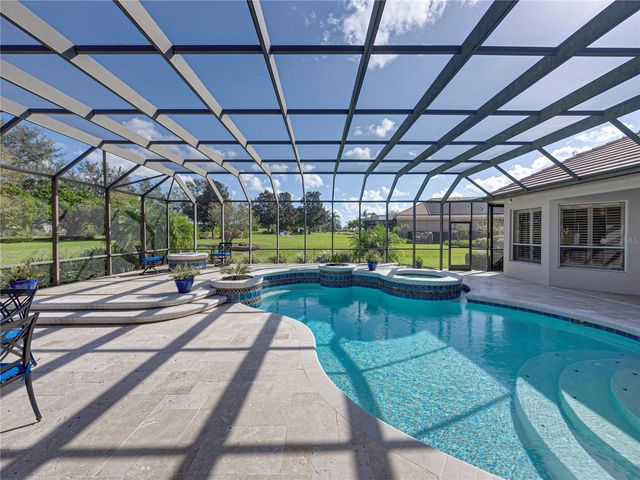 33627 AMERICANA AVENUE, Dade City, FL 33525