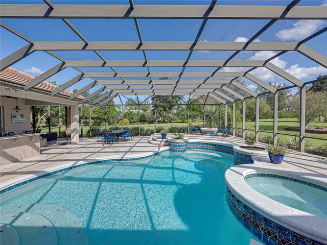 33627 AMERICANA AVENUE, Dade City, FL 33525