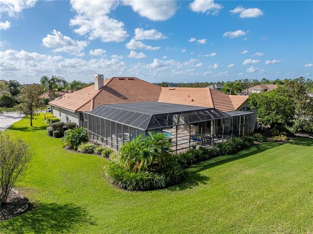 33627 AMERICANA AVENUE, Dade City, FL 33525