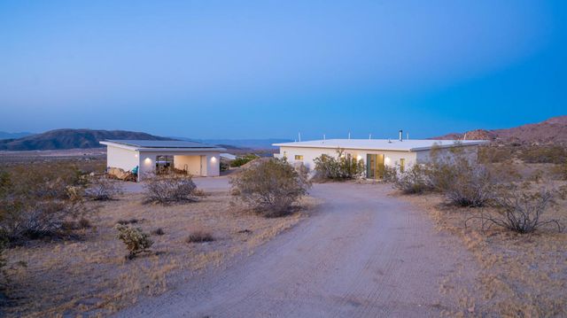 7245 Sunview Road, Joshua Tree, CA 92252