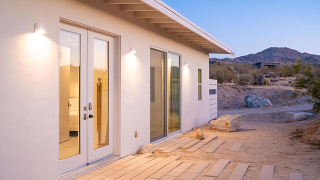 7245 Sunview Road, Joshua Tree, CA 92252