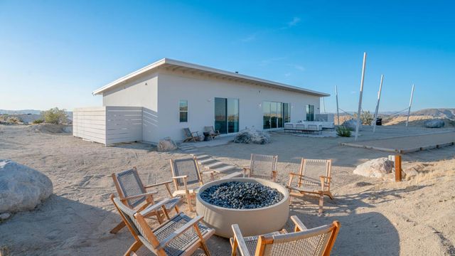 7245 Sunview Road, Joshua Tree, CA 92252