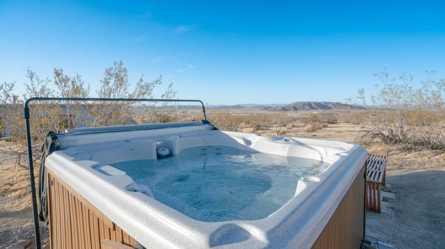 7245 Sunview Road, Joshua Tree, CA 92252