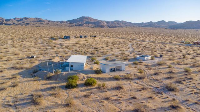 7245 Sunview Road, Joshua Tree, CA 92252