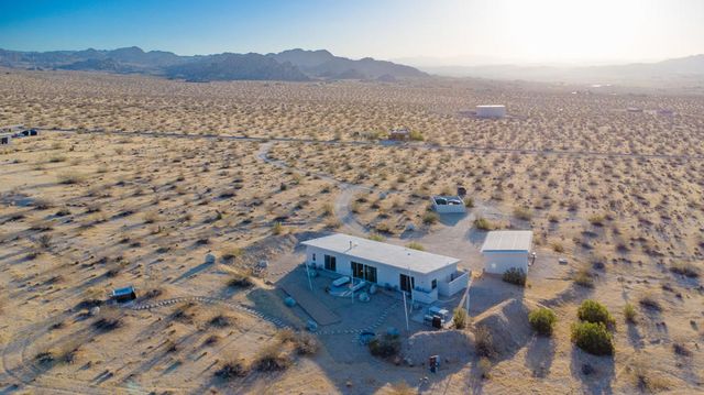 7245 Sunview Road, Joshua Tree, CA 92252