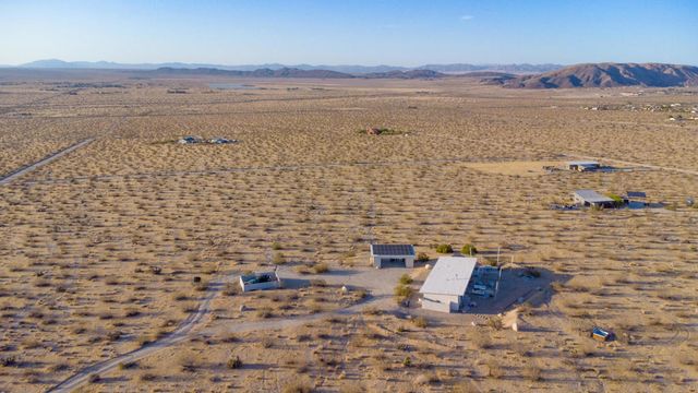 7245 Sunview Road, Joshua Tree, CA 92252