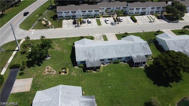 1527 Edgewater CIR, Fort Myers, FL 33919