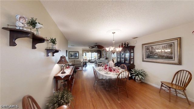 1527 Edgewater CIR, Fort Myers, FL 33919