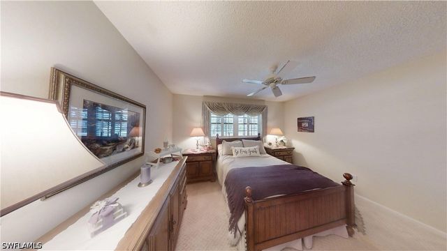 1527 Edgewater CIR, Fort Myers, FL 33919