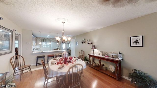 1527 Edgewater CIR, Fort Myers, FL 33919