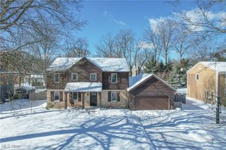 7831 Windbur Circle NW, North Canton, OH 44720