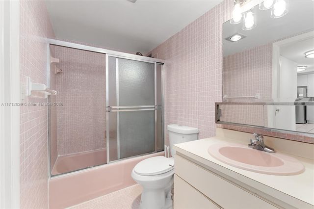 345 Ocean Dr 424, Miami Beach, FL 33139