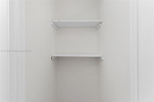 345 Ocean Dr 424, Miami Beach, FL 33139