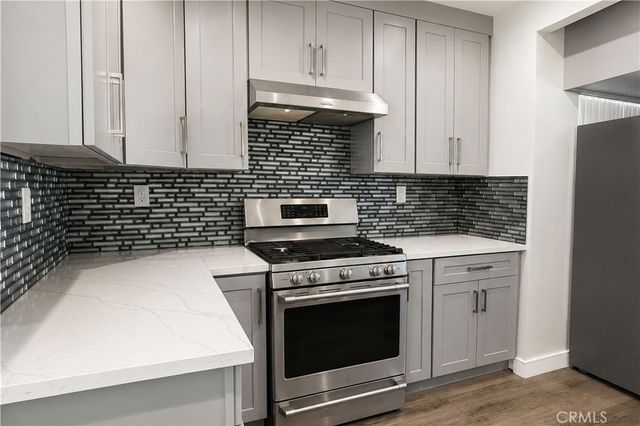 2431 N Lamer Street, Burbank, CA 91504