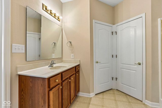 6929 Willow Pond Drive, Noblesville, IN 46062