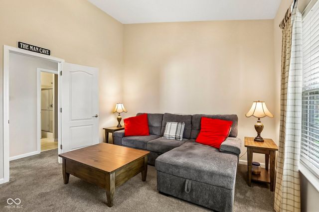 6929 Willow Pond Drive, Noblesville, IN 46062