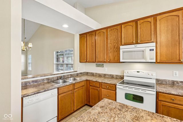 6929 Willow Pond Drive, Noblesville, IN 46062