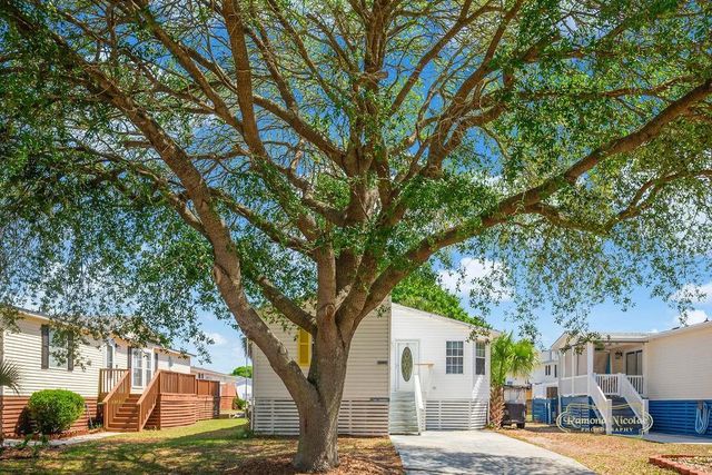 1693 Mason Circle, Surfside Beach, SC 29575