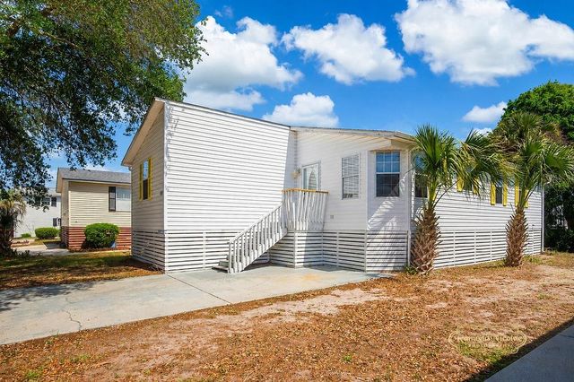 1693 Mason Circle, Surfside Beach, SC 29575