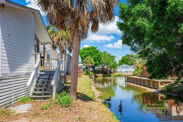 1693 Mason Circle, Surfside Beach, SC 29575
