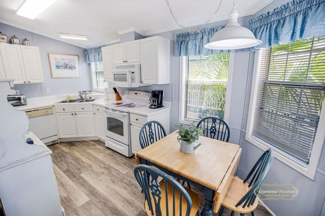 1693 Mason Circle, Surfside Beach, SC 29575