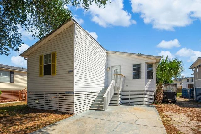 1693 Mason Circle, Surfside Beach, SC 29575