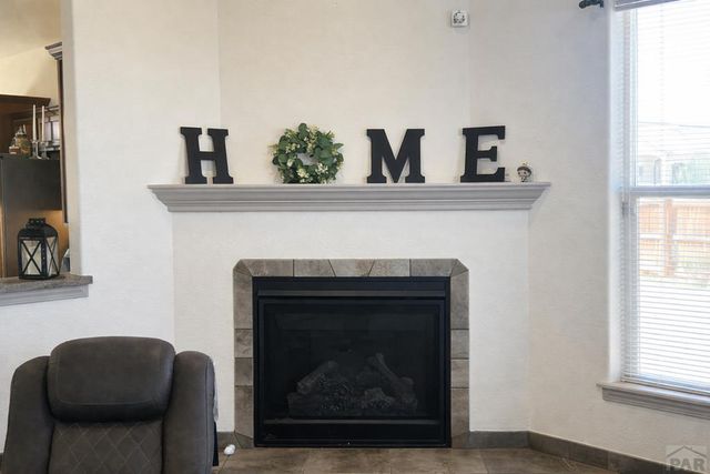 964 Peachcrest Dr, Pueblo, CO 81005