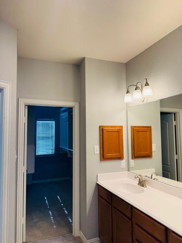 3829 Marcillia Circle, Irving, TX 75038