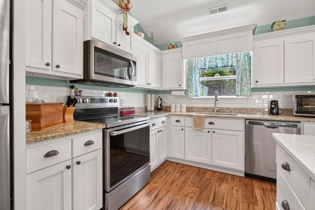 148 Penn Circle, Galivants Ferry, SC 29544