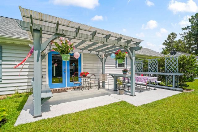 148 Penn Circle, Galivants Ferry, SC 29544