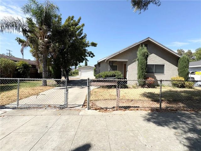 319 E Park, Ontario, CA 91761