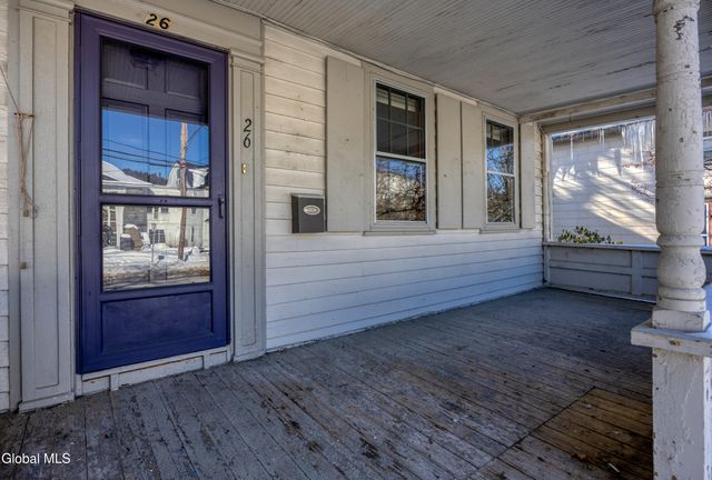 26 Elm Street, Warrensburg, NY 12885